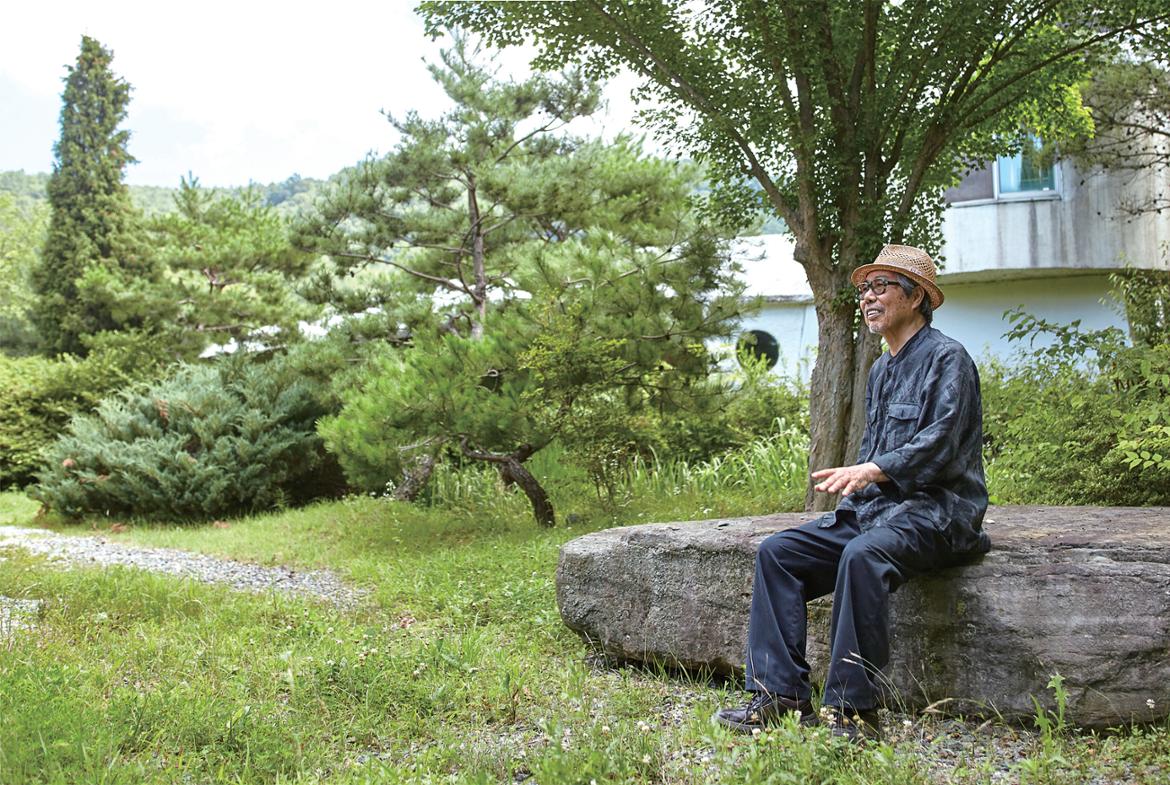 “시력은 나빠졌지만 세상은 더 잘 보이네요”