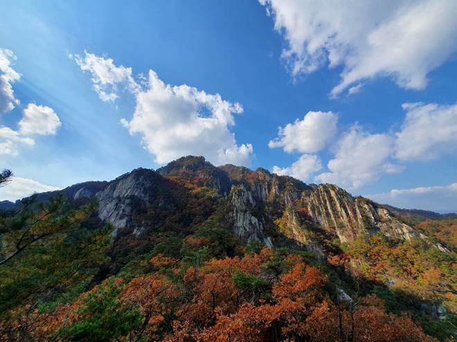 가을 야외활동 대표 종목 등산 & 자전거 에티켓